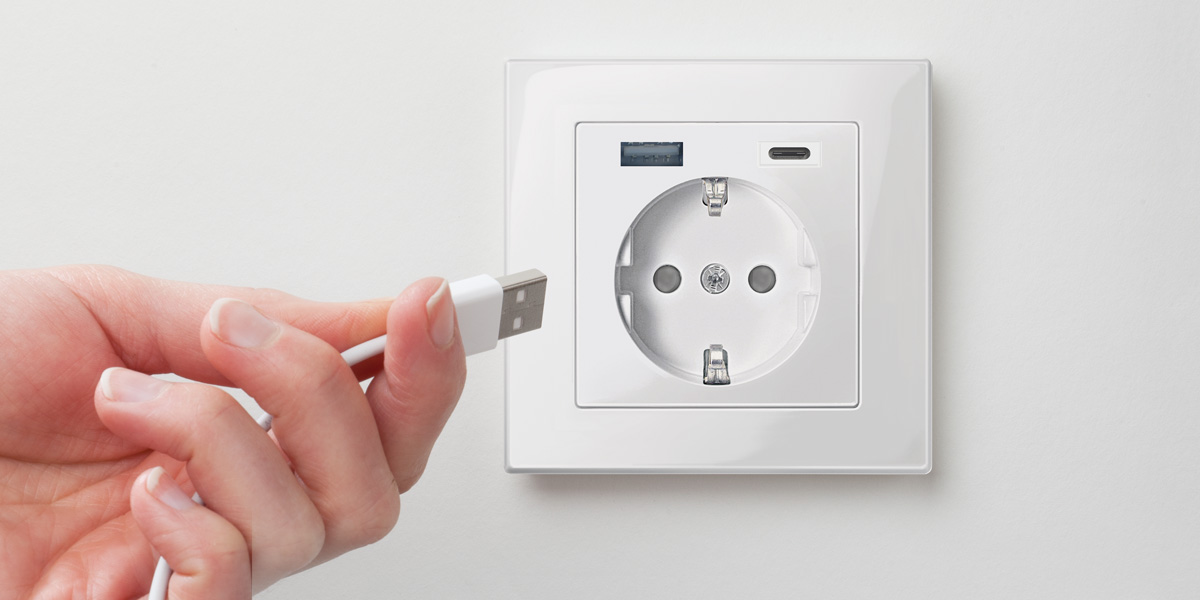 Schuko Steckdose mit USB Ladegerät Typ A + C
