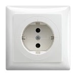 Busch-Jaeger 2CKA002011A6244 Busch-Objektsteckdose® SCHUKO® Steckdose Safety+ alpinweiß - Busch-balance® SI 