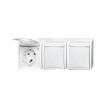 Busch-Jaeger 2CKA002084A0716 SCHUKO® Dreifachsteckdose mit Klappdeckel 16 A alpinweiß - ocean® 